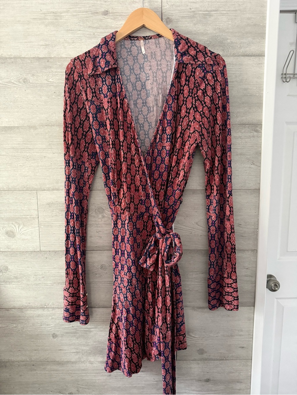 Free People Women's Rhetta Wrap Dress Dark Combo Pink Size Large Long Sleeve
